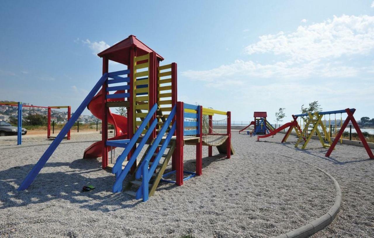 Beach Apartman Petra Podstrana Luaran gambar